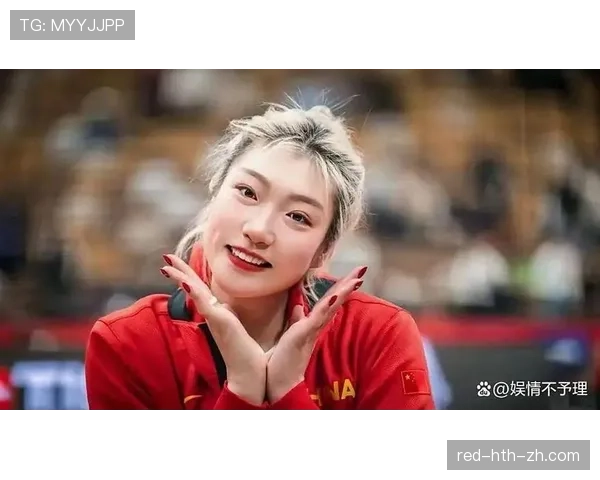李梦训练完直接拎爱马仕去火锅店，这谁顶得住