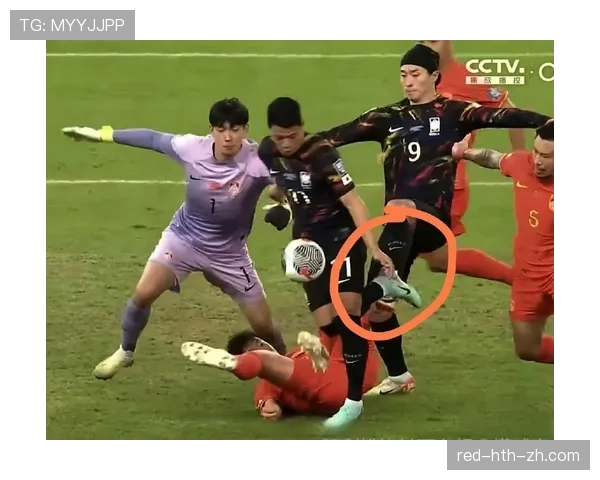 点球判罚中其他队员提前进区会怎样？